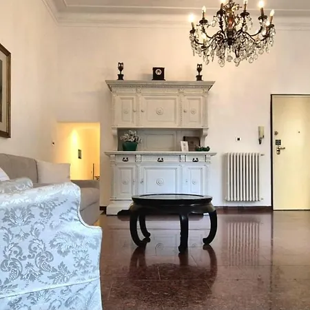 Giotto Al Mare By Belcantovillas * Viareggio